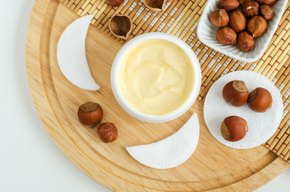 Come preparare la crema di nocciole bianca