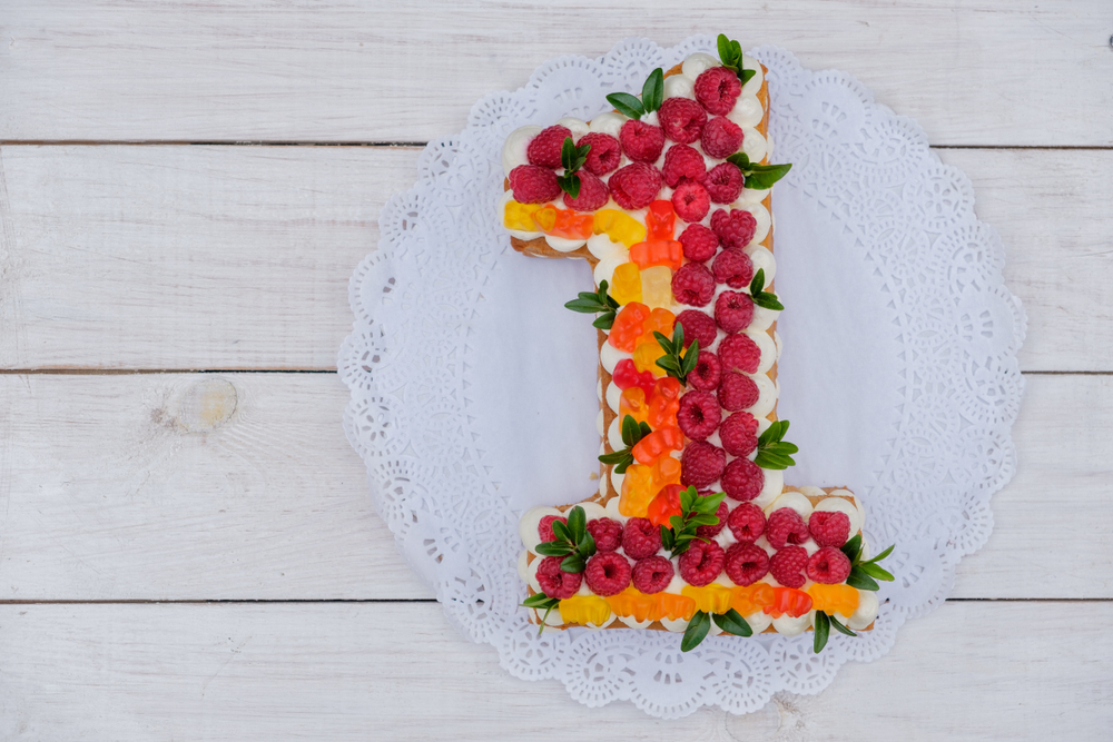 come-decorare-torta-forma-numero-18-4.jpg