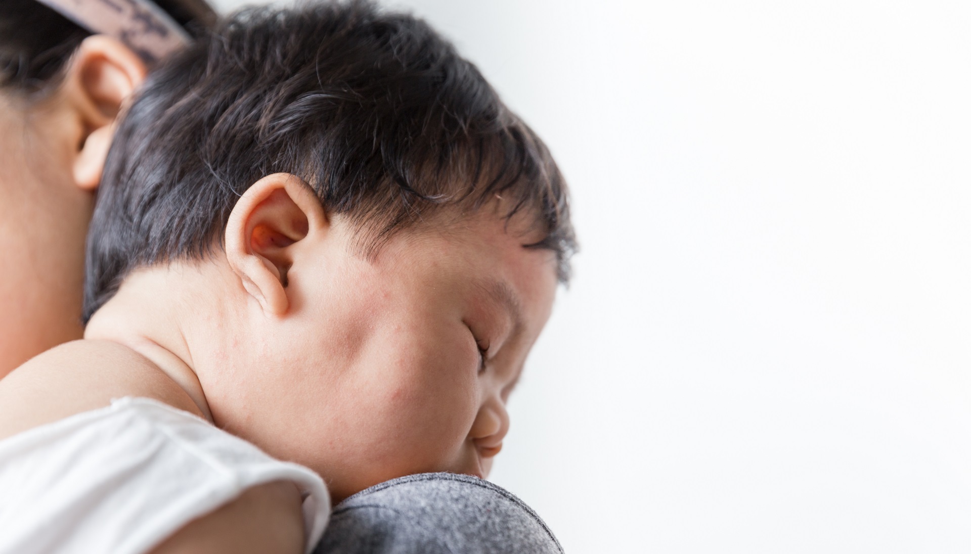 Cos'è la sudamina e cosa fare