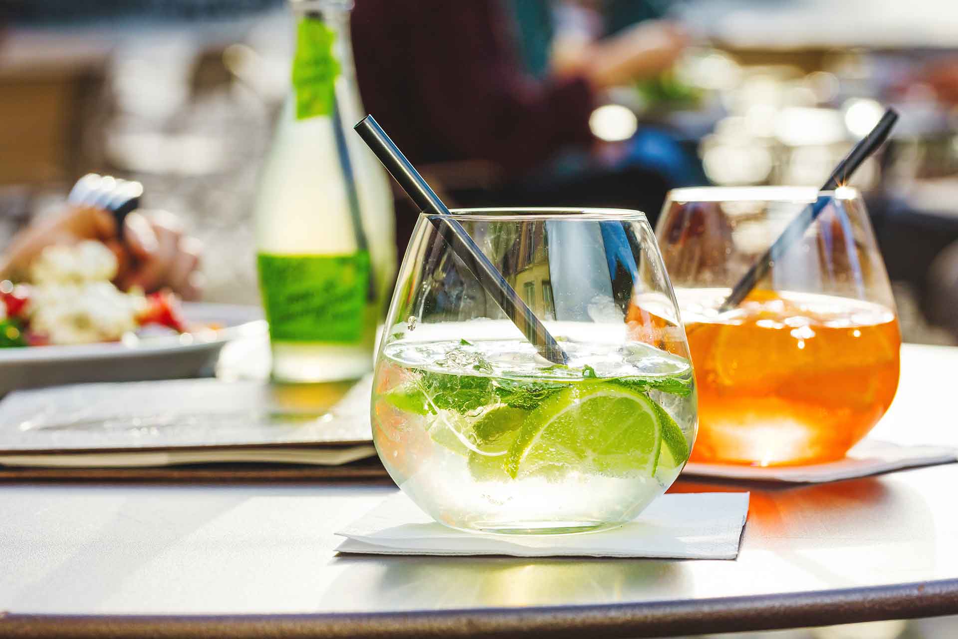 Cocktail Hugo Spritz, la ricetta da provare a casa