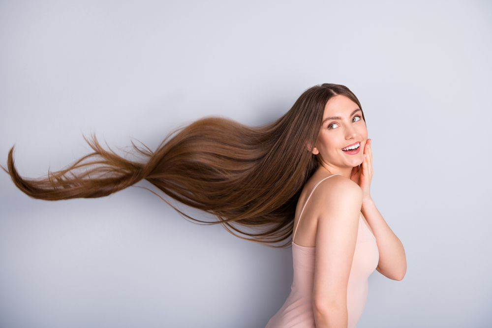 6 modi per far crescere più velocemente i capelli