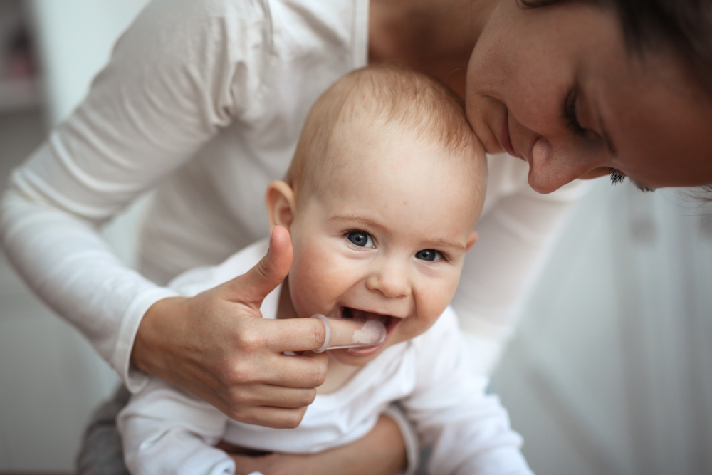 A che età il bambino deve fare la prima visita dal dentista?