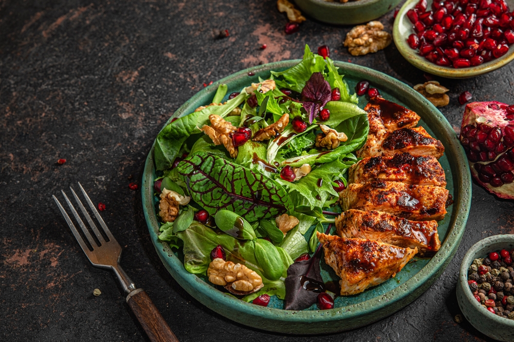 Ricetta del pollo con melagrana e noci brasiliane