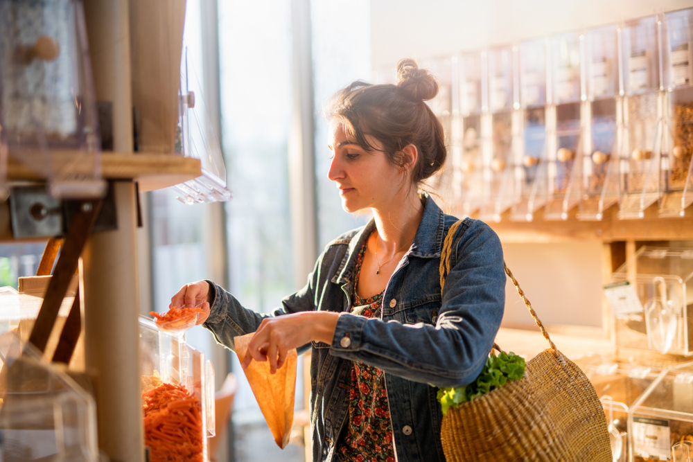 Fare shopping sostenibile e intelligente: 6 buone abitudini per gli acquisti alimentari