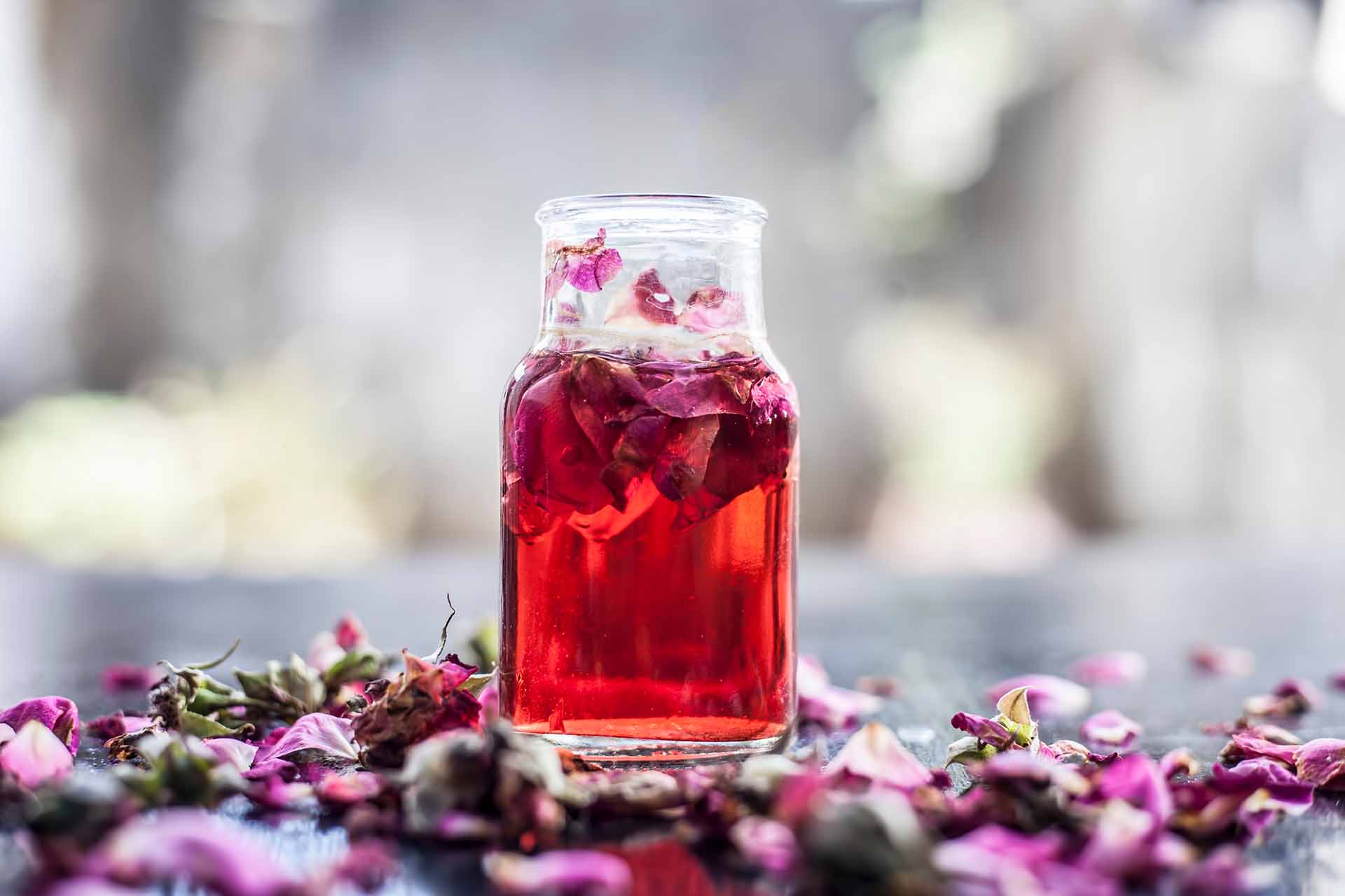 Come si prepara lo sciroppo di rose