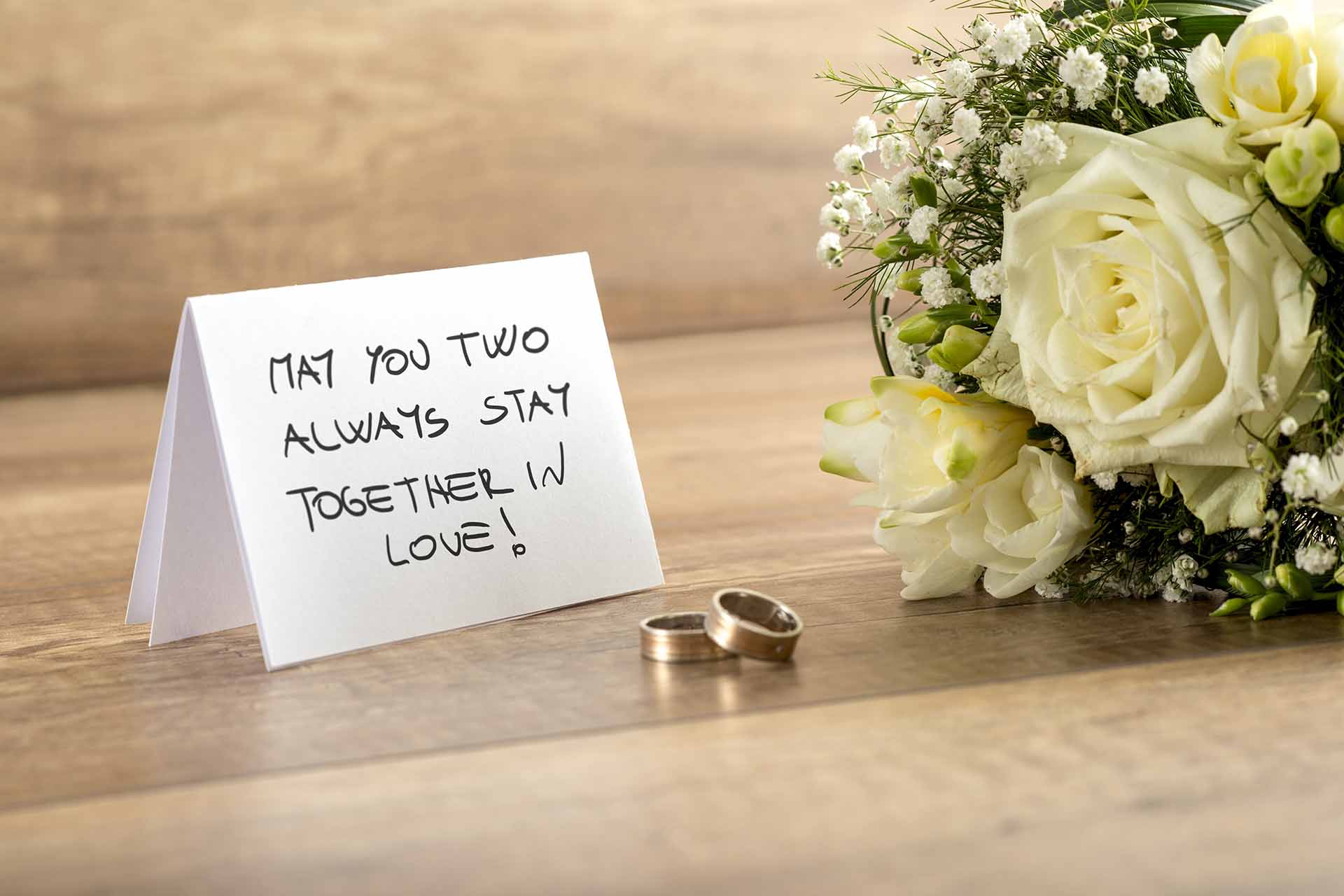 I migliori auguri di matrimonio semplici per gli sposi