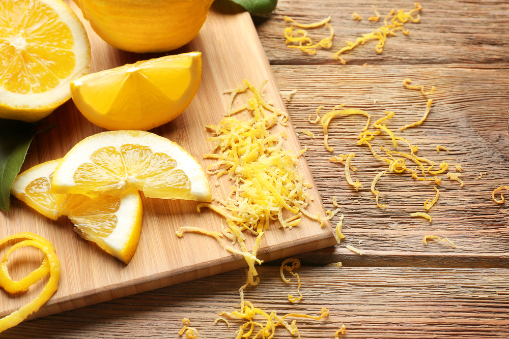 Cosa fare con i limoni spremuti: 5 usi che non ti aspetti