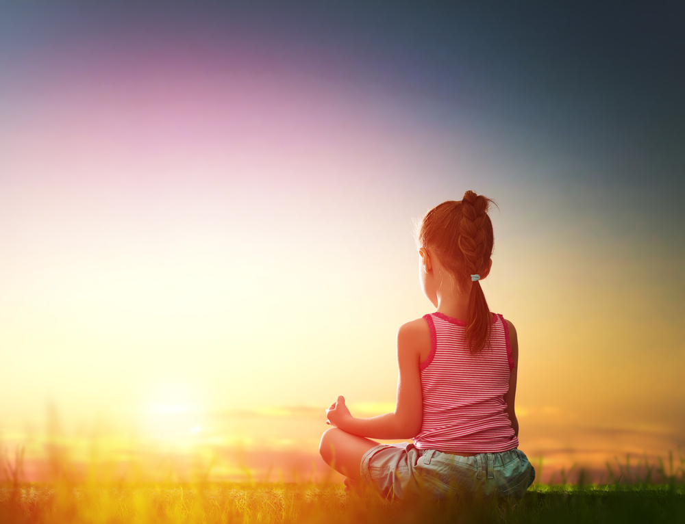 Come i bambini possono praticare la meditazione consapevole