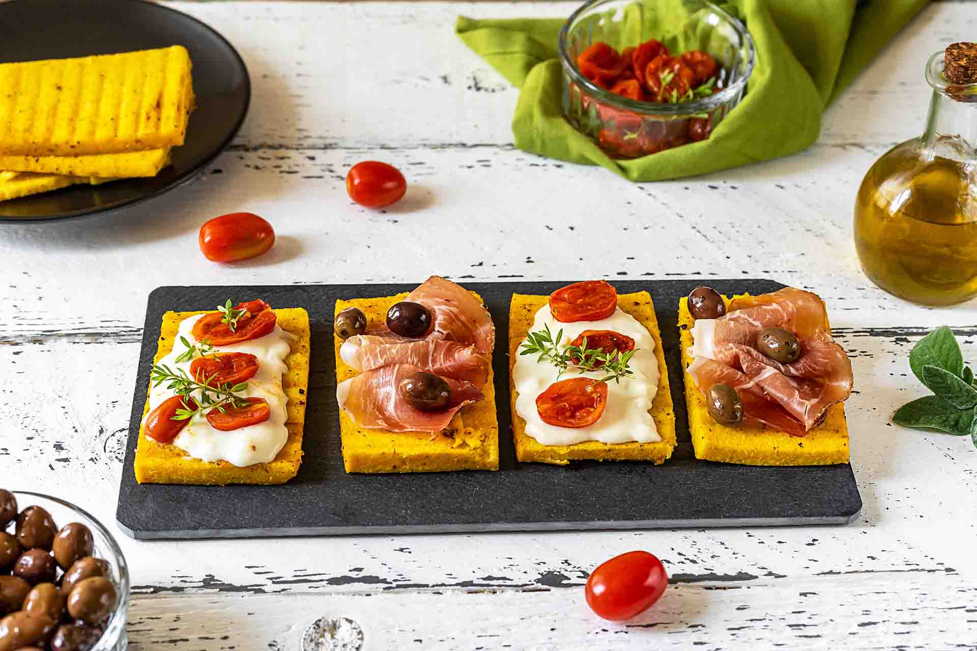 Come si preparano le bruschette di polenta