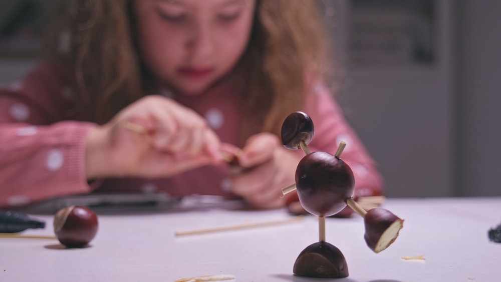 Lavoretti per bambini facili con le castagne