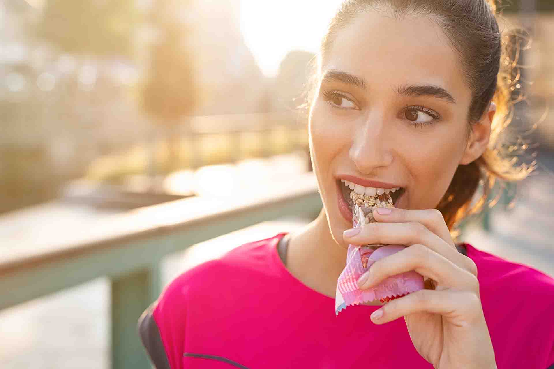 Quanto prima di un allenamento mangiare una barretta energetica?