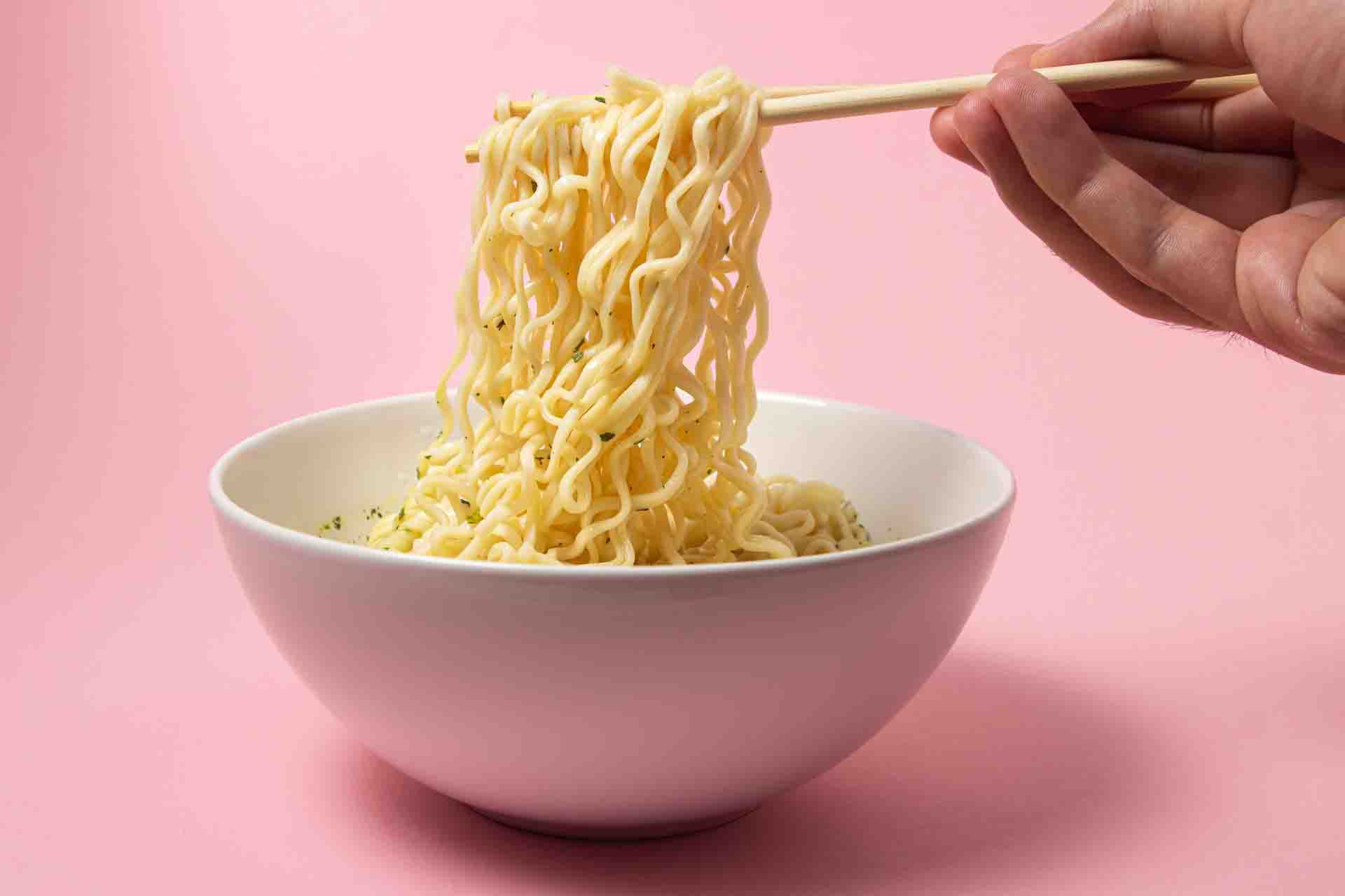 Che differenza c'è tra noodles e spaghetti