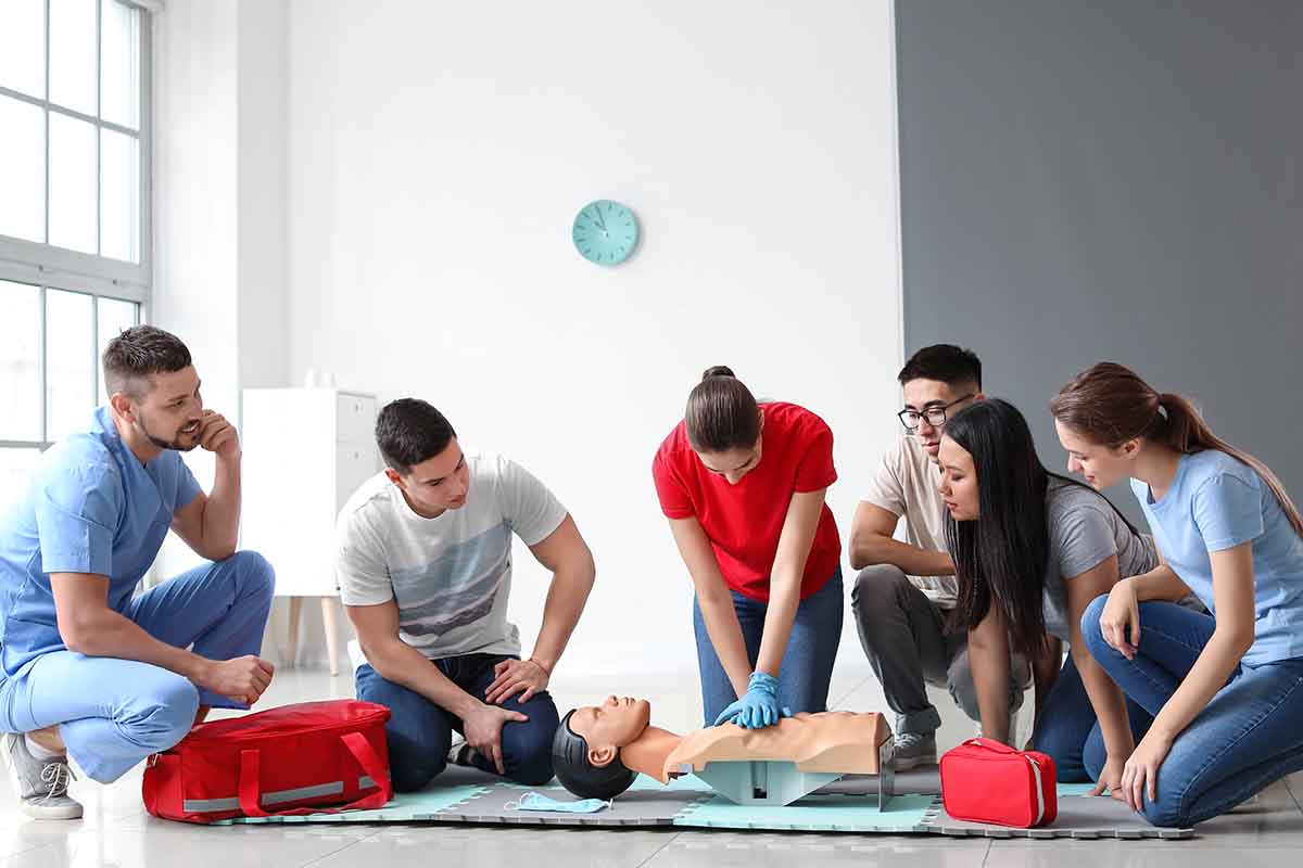 Perché tutti dovremmo fare corsi di primo soccorso
