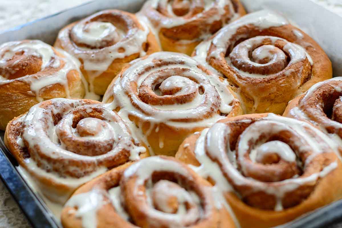 La ricetta dei cinnamon rolls, le girelle alla cannella svedesi
