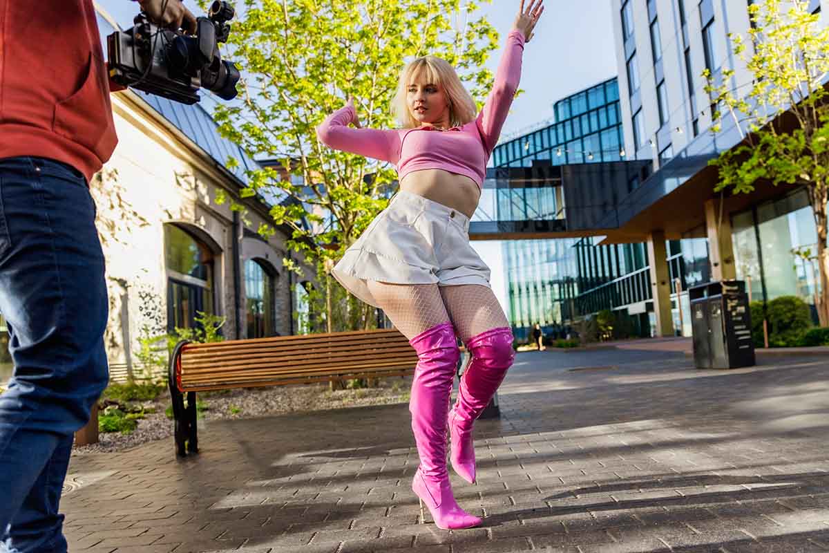 Vogueing: cos'è il ballo ispirato a Vogue e perché è legato al movimento Lgbtqia+