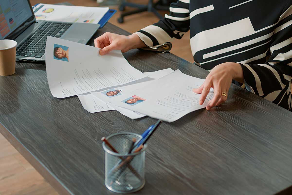 Come scrivere il curriculum con l'aiuto dell'intelligenza artificiale