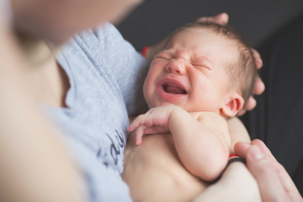 Cosa fare se il bambino piange troppo