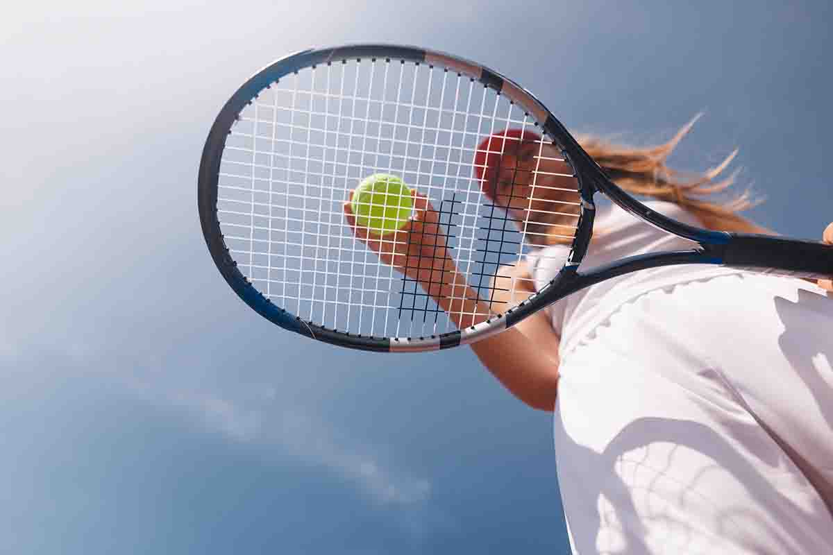 10 benefici degli sport con racchetta