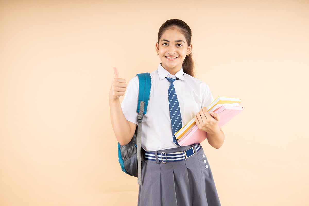 Come prendersi cura della divisa della scuola