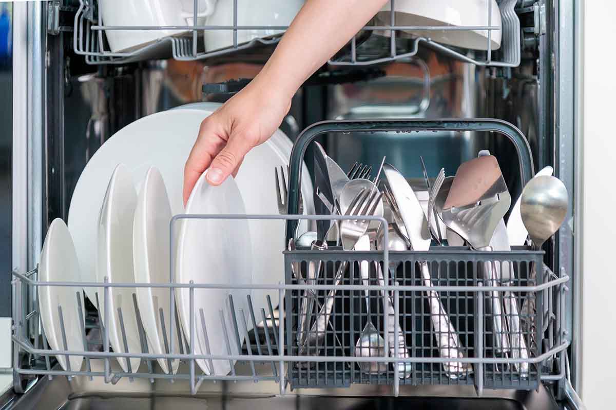 Come prendersi cura della lavastoviglie ogni giorno